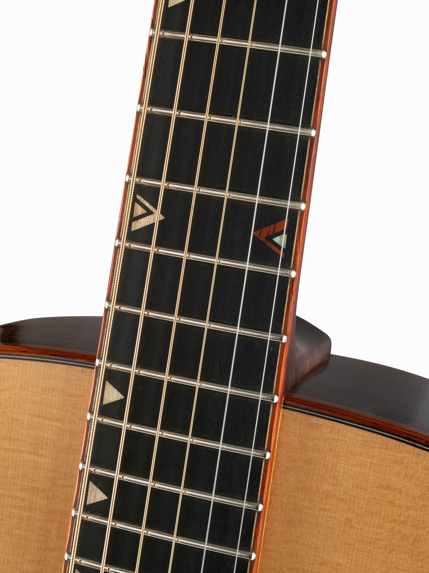 Cort Abstract-Delta-WCASE-NAT Masterpiece Series