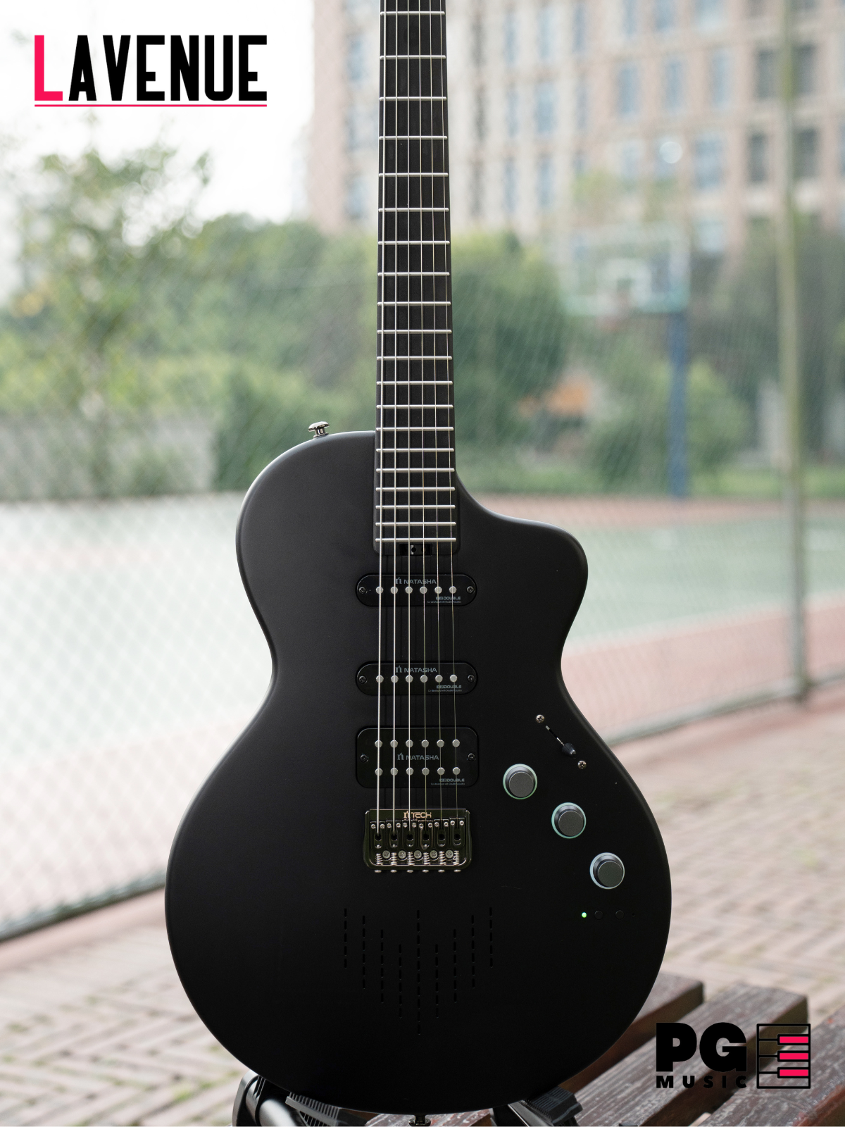 LAVENUE Cosmic Black
