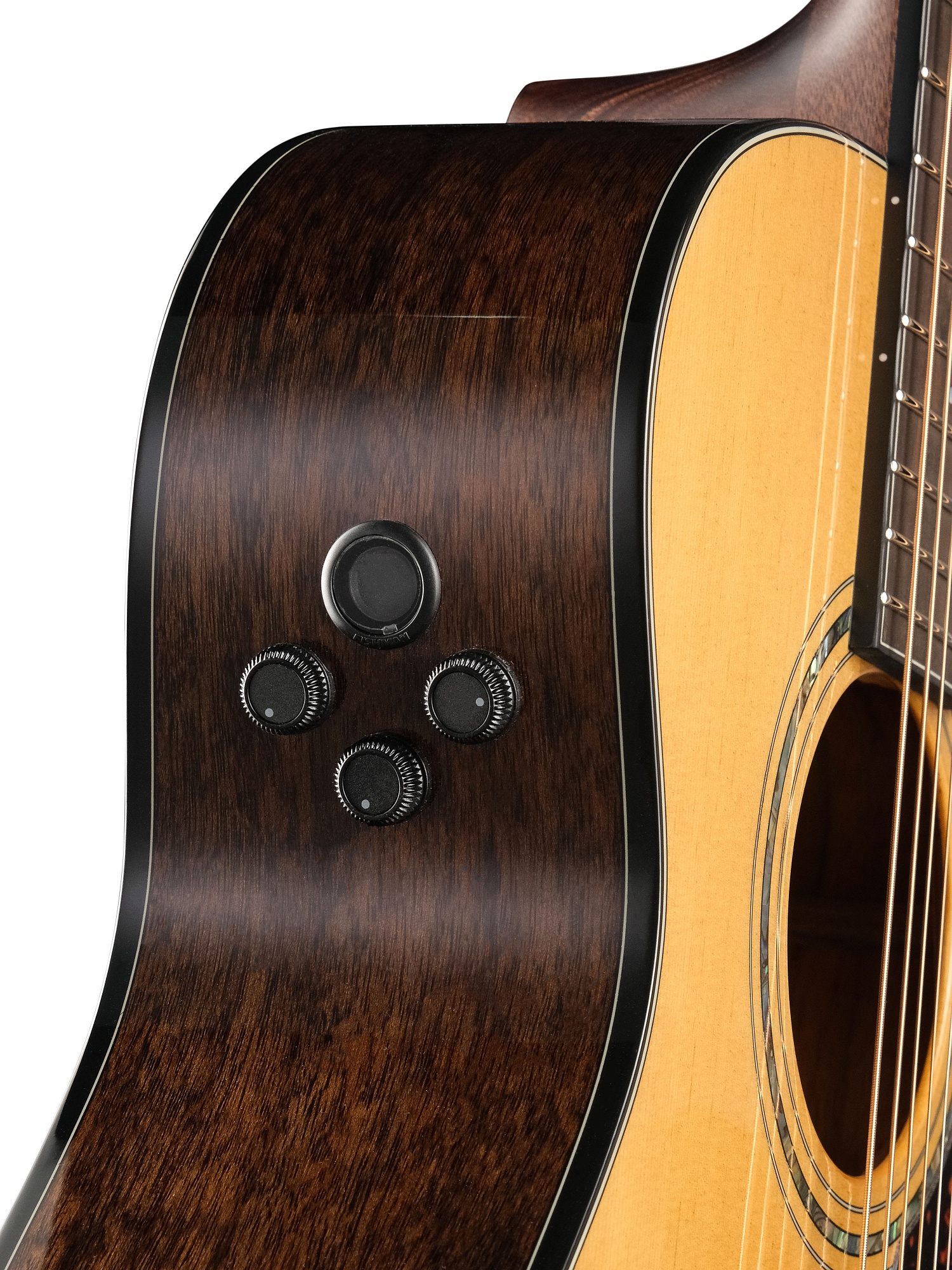 Cort Gold-MC6-Ovangkol-WCASE-NAT Gold Series